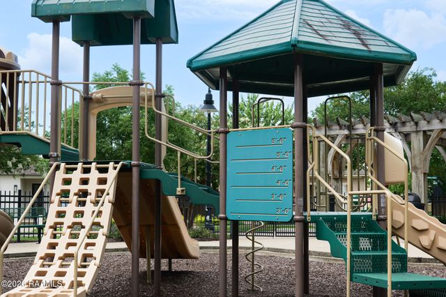 117 Appleton Lane, Youngsville, LA 70592