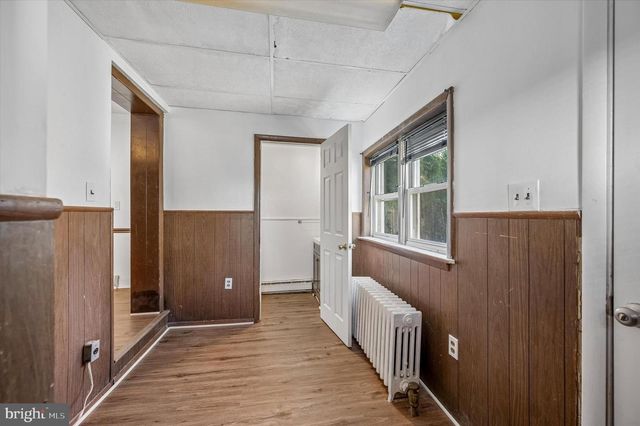 133 W 3RD AVE, Conshohocken, PA 19428