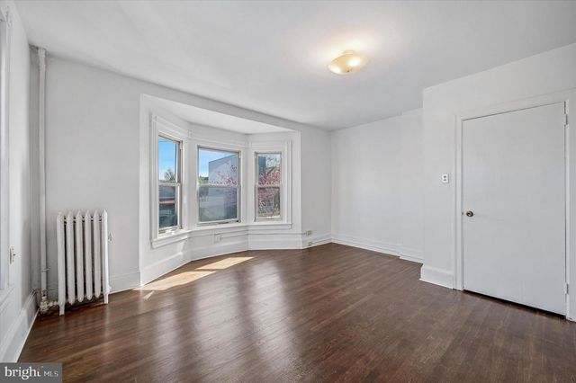 133 W 3RD AVE, Conshohocken, PA 19428