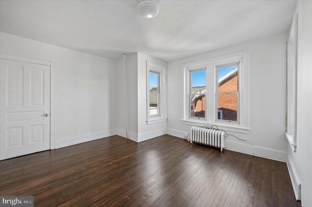 133 W 3RD AVE, Conshohocken, PA 19428