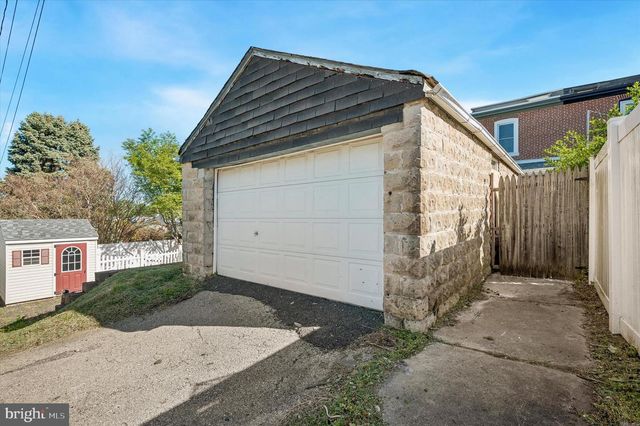 133 W 3RD AVE, Conshohocken, PA 19428