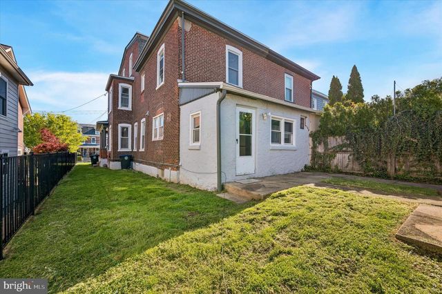 133 W 3RD AVE, Conshohocken, PA 19428