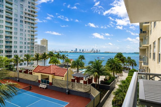 1155 Brickell Bay Dr 902, Miami, FL 33131