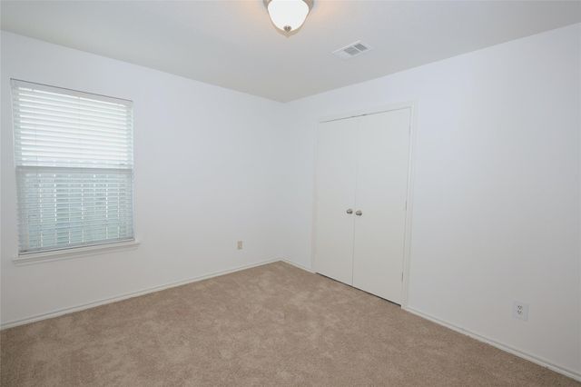 142 Thunder Basin Drive, Richmond, TX 77469