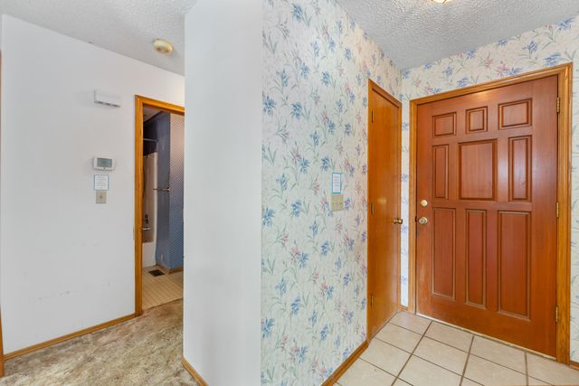 3908 S Gilda Cir, Wichita, KS 67215