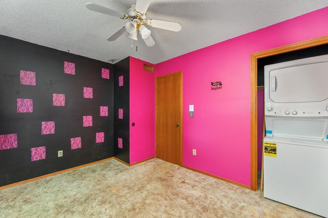 3908 S Gilda Cir, Wichita, KS 67215
