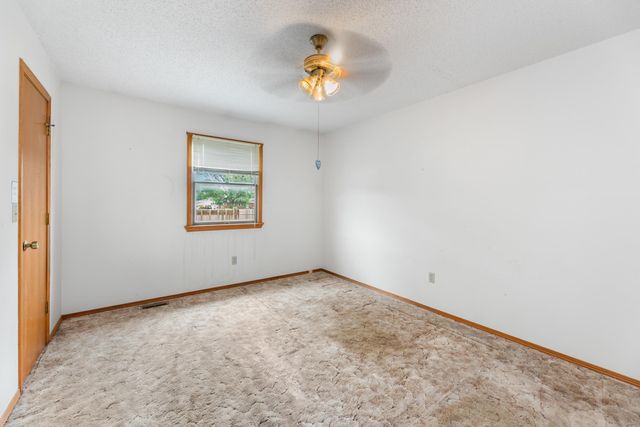3908 S Gilda Cir, Wichita, KS 67215