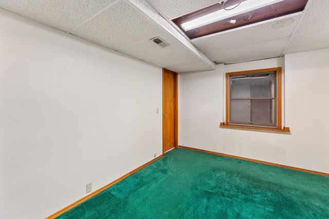 3908 S Gilda Cir, Wichita, KS 67215