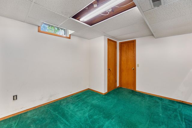 3908 S Gilda Cir, Wichita, KS 67215
