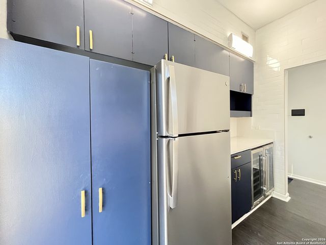 8642 Fredericksburg Rd Apt 501, San Antonio, TX 78240