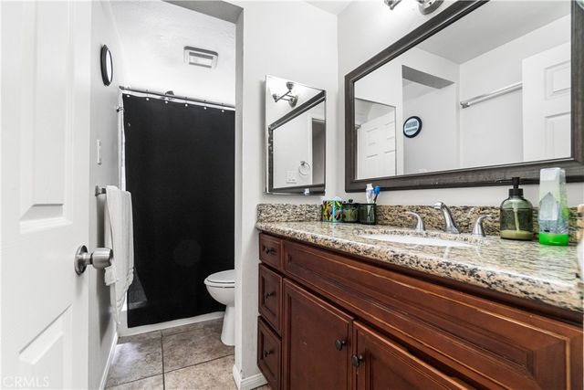 834 Walnut, Long Beach, CA 90813