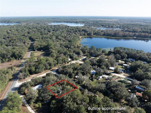 270 BAY STREET, Hawthorne, FL 32640