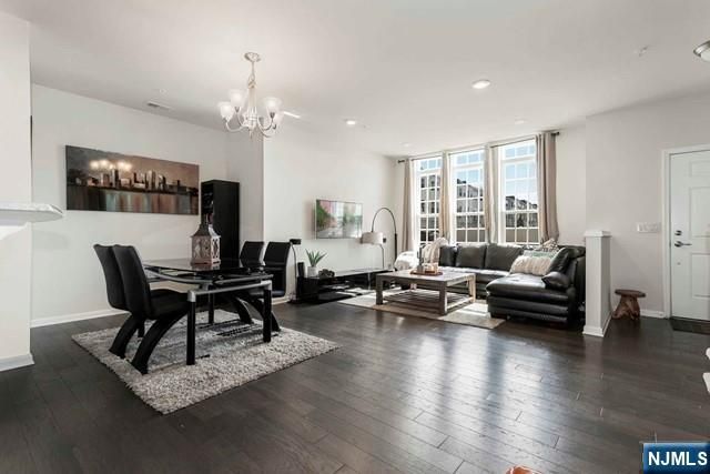 1 Kennedy Lane, Wood Ridge, NJ 07075