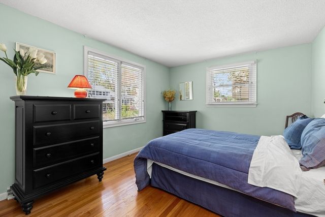 262 Sanders Avenue, Lowell, MA 01851