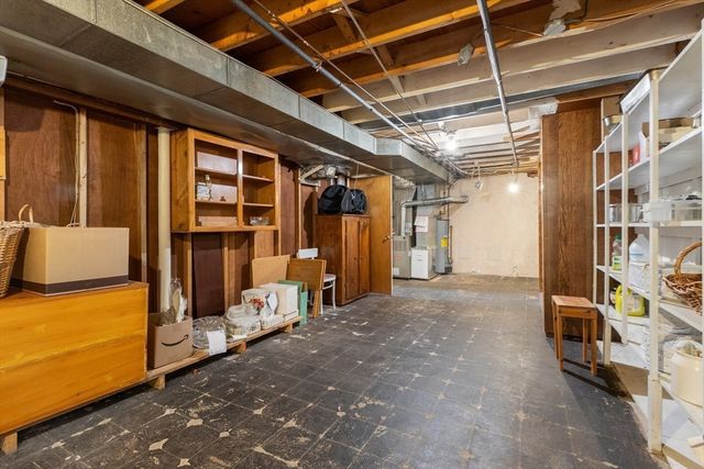 262 Sanders Avenue, Lowell, MA 01851
