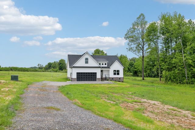 5004 Jim Cummings Highway, Woodbury, TN 37190