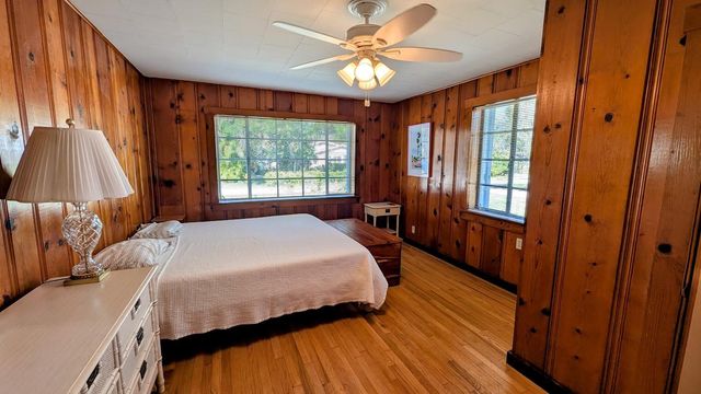 1097 NE Kubin Avenue, Jensen Beach, FL 34957