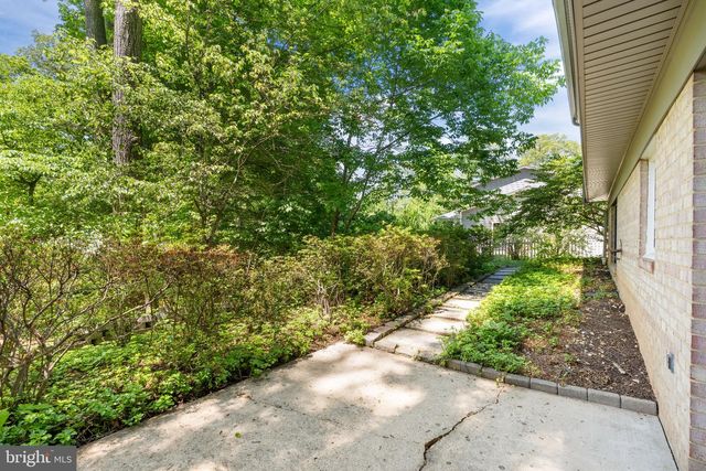 6604 GREY FOX DR, Springfield, VA 22152