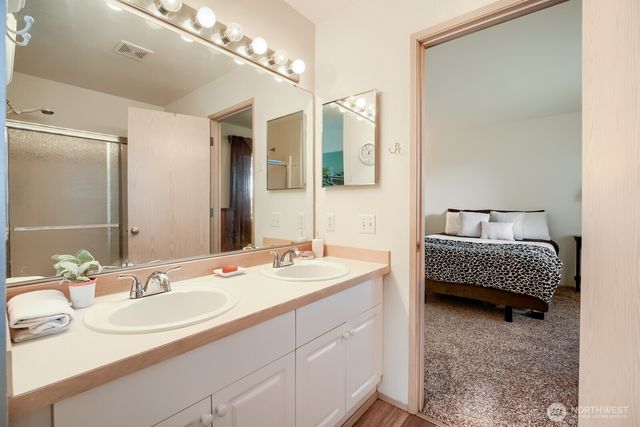 21908 40th Avenue E, Spanaway, WA 98387