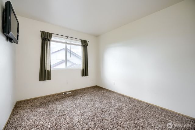 21908 40th Avenue E, Spanaway, WA 98387