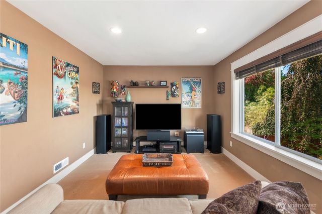 2807 64th Street, Gig Harbor, WA 98335