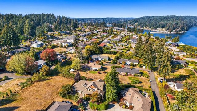 2807 64th Street, Gig Harbor, WA 98335