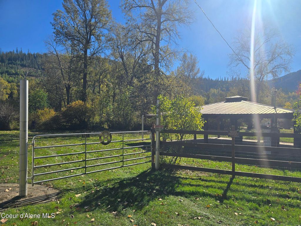 6756 Old River RD, Kingston, ID 83839 photo 3