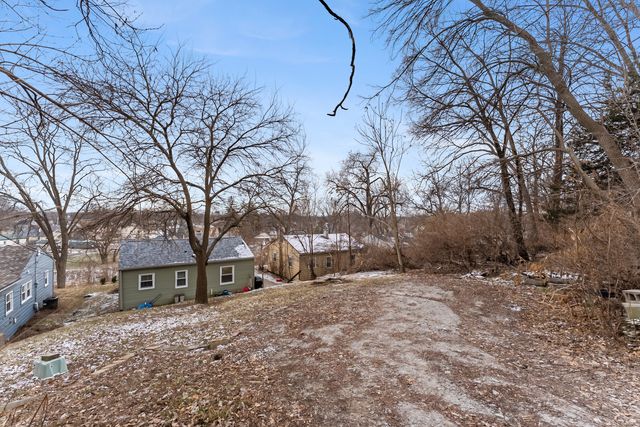 3118 Indian Road, Davenport, IA 52802