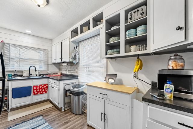 3118 Indian Road, Davenport, IA 52802