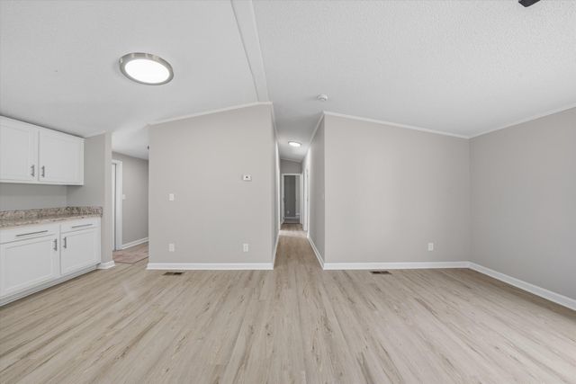 1295 McDearmon RD, Montvale, VA 24122