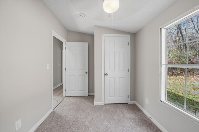 1295 McDearmon RD, Montvale, VA 24122