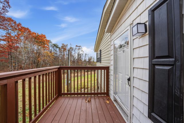 1295 McDearmon RD, Montvale, VA 24122