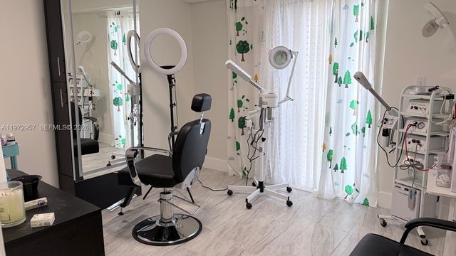 199 SW 12th Ave 415B, Miami, FL 33130