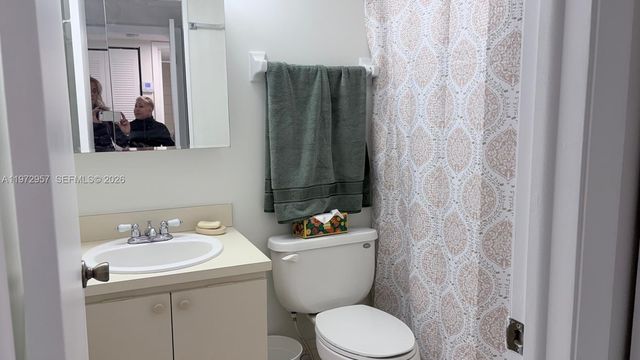 199 SW 12th Ave 415B, Miami, FL 33130