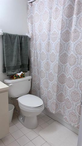 199 SW 12th Ave 415B, Miami, FL 33130