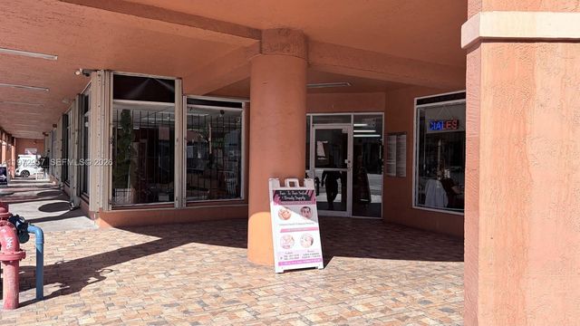 199 SW 12th Ave 415B, Miami, FL 33130