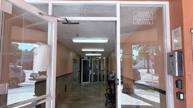 199 SW 12th Ave 415B, Miami, FL 33130