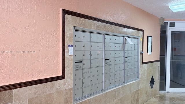 199 SW 12th Ave 415B, Miami, FL 33130