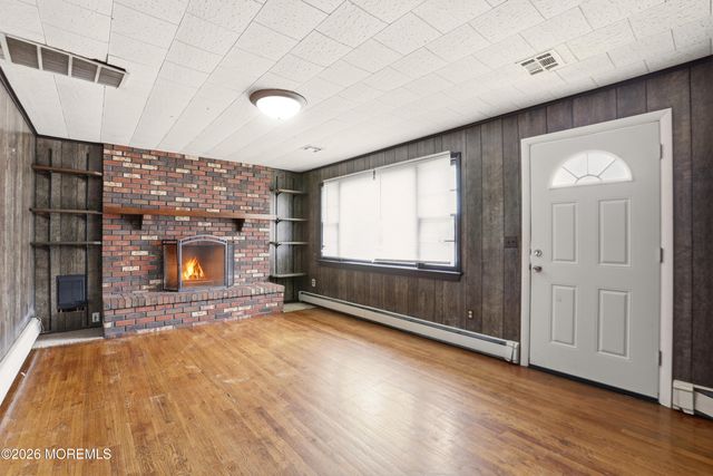 3446 Bergen Avenue, Toms River, NJ 08753