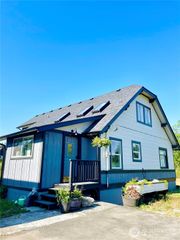 24507 Meridian Avenue E, Graham, WA 98338