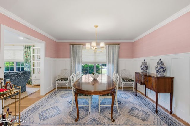 1925 Hawthorne Road, Wilmington, NC 28403