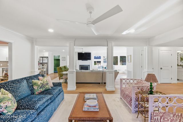 1925 Hawthorne Road, Wilmington, NC 28403