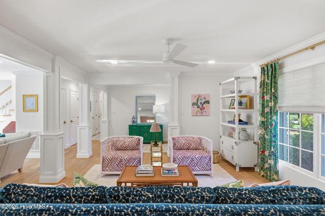 1925 Hawthorne Road, Wilmington, NC 28403