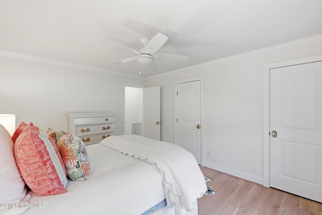 1925 Hawthorne Road, Wilmington, NC 28403