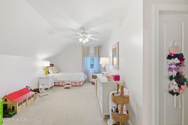1925 Hawthorne Road, Wilmington, NC 28403