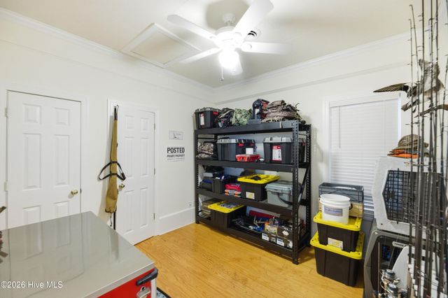 1925 Hawthorne Road, Wilmington, NC 28403