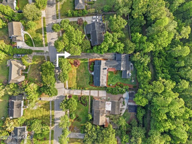 1925 Hawthorne Road, Wilmington, NC 28403