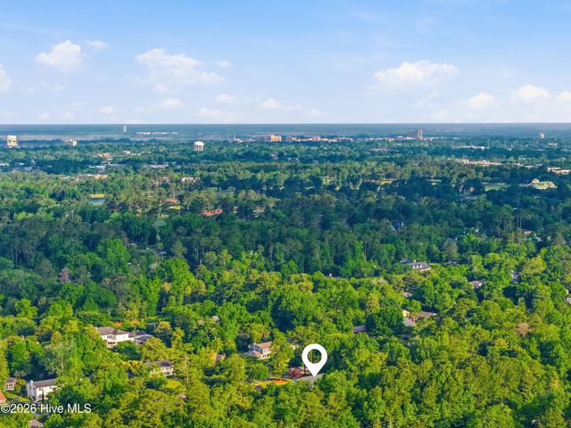1925 Hawthorne Road, Wilmington, NC 28403