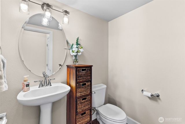 3075 McAllister Street, Dupont, WA 98327