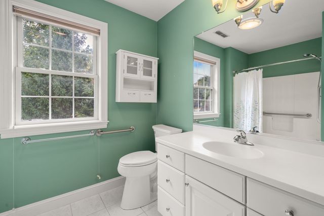 2 Turtlebrook Way, Medfield, MA 02052